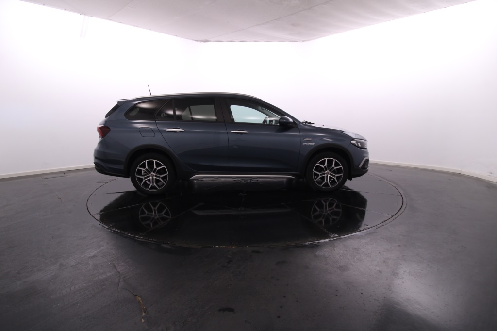 Fiat Tipo Station Wagon Cross