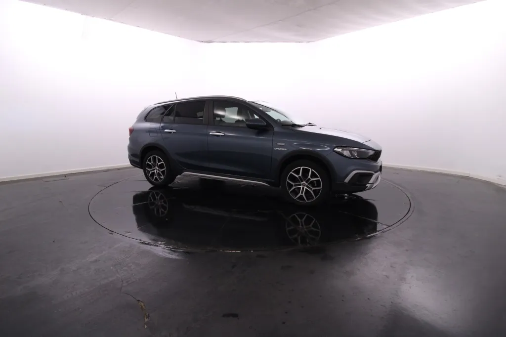 Fiat Tipo Station Wagon Cross