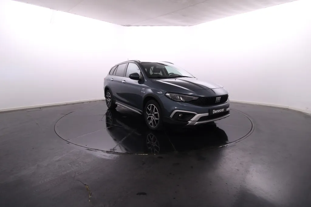 Fiat Tipo Station Wagon Cross