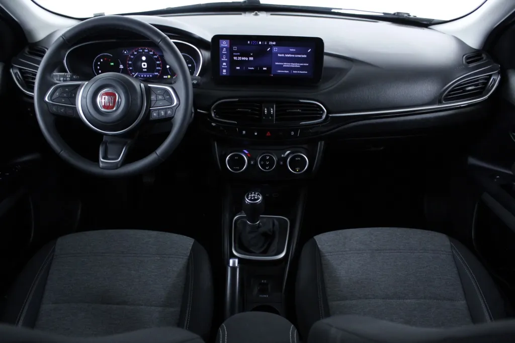 Fiat Tipo Station Wagon Cross