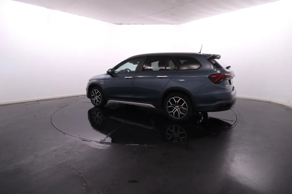 Fiat Tipo Station Wagon Cross
