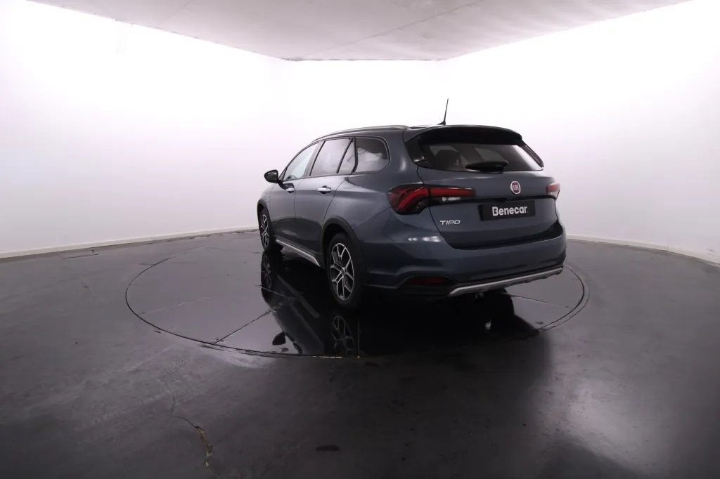 Fiat Tipo Station Wagon Cross