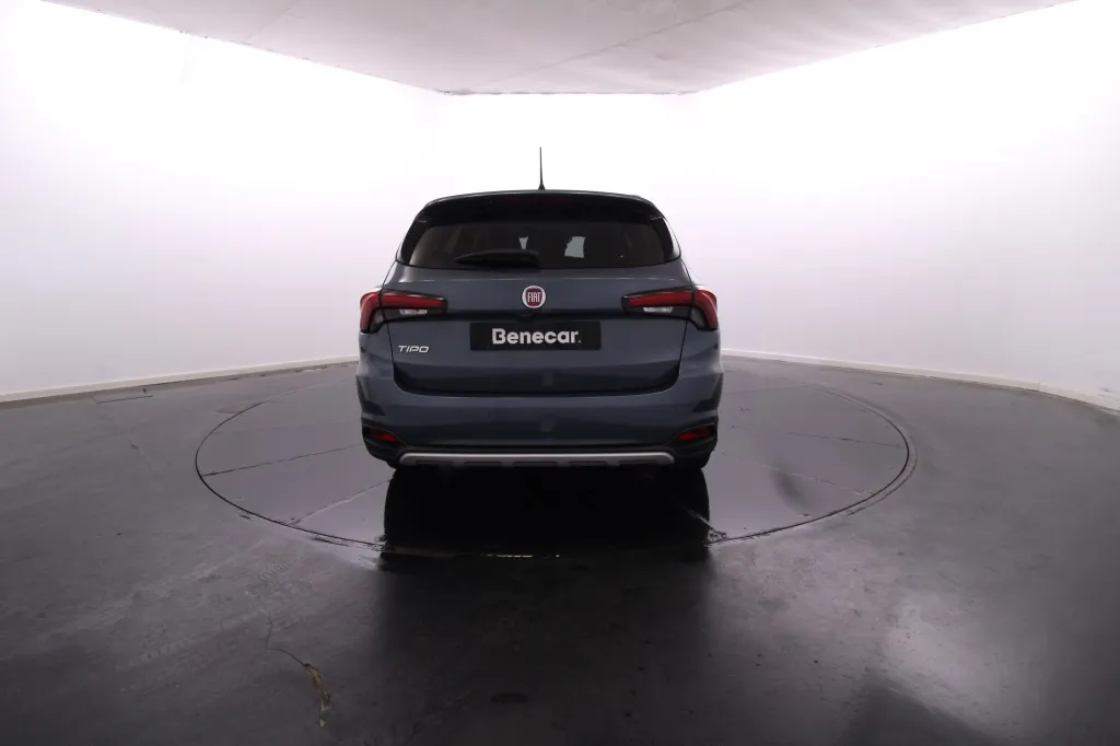 Fiat Tipo Station Wagon Cross