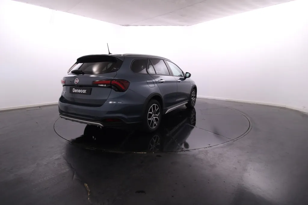 Fiat Tipo Station Wagon Cross