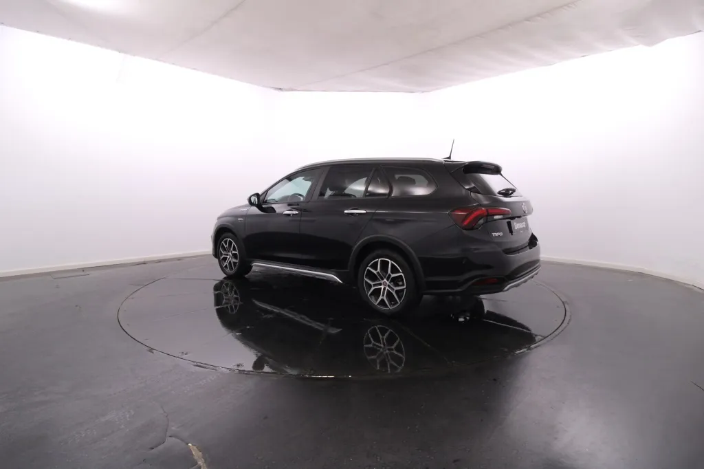 Fiat Tipo Station Wagon Cross