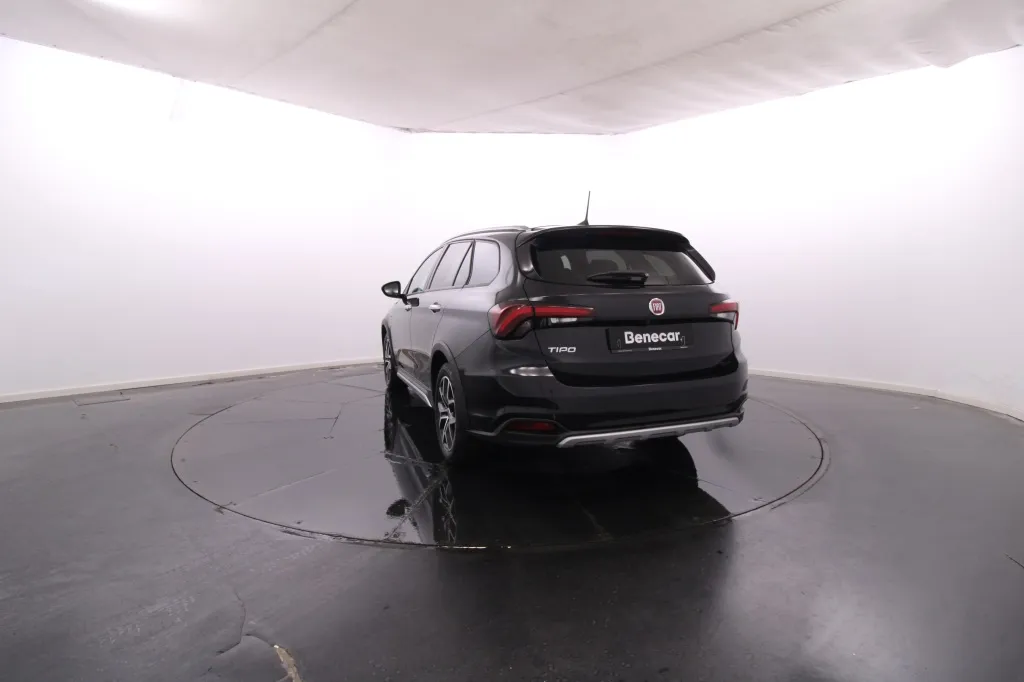 Fiat Tipo Station Wagon Cross