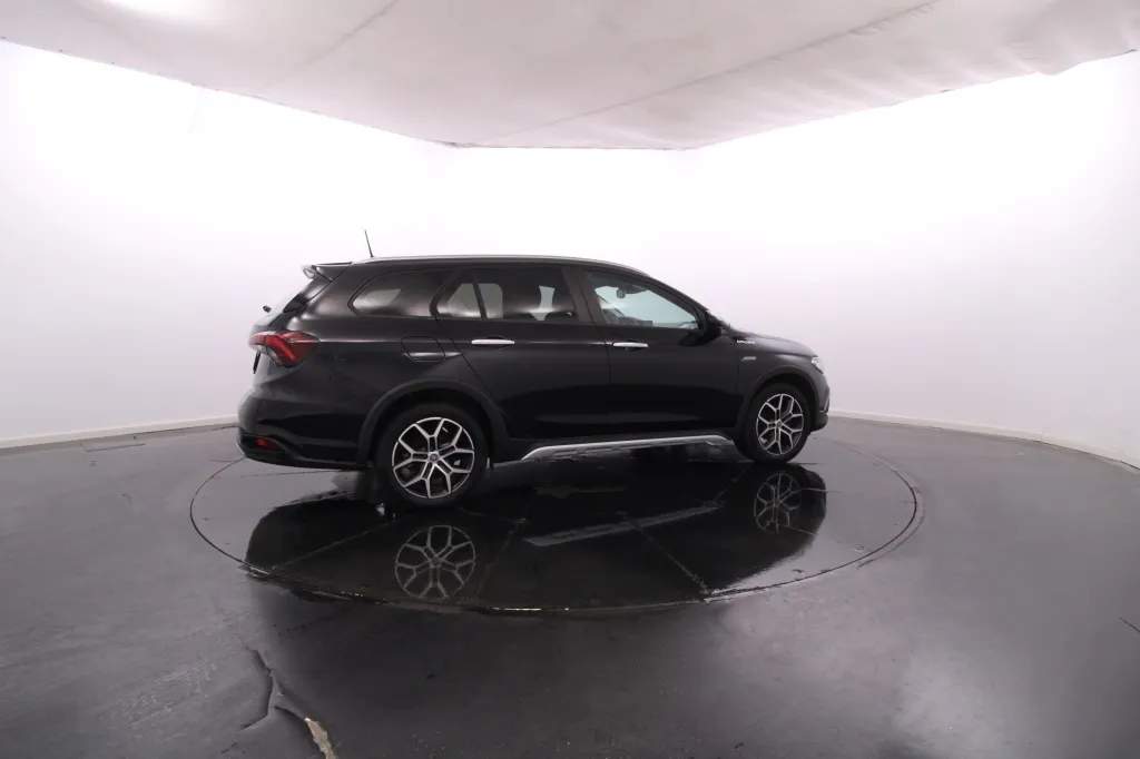 Fiat Tipo Station Wagon Cross