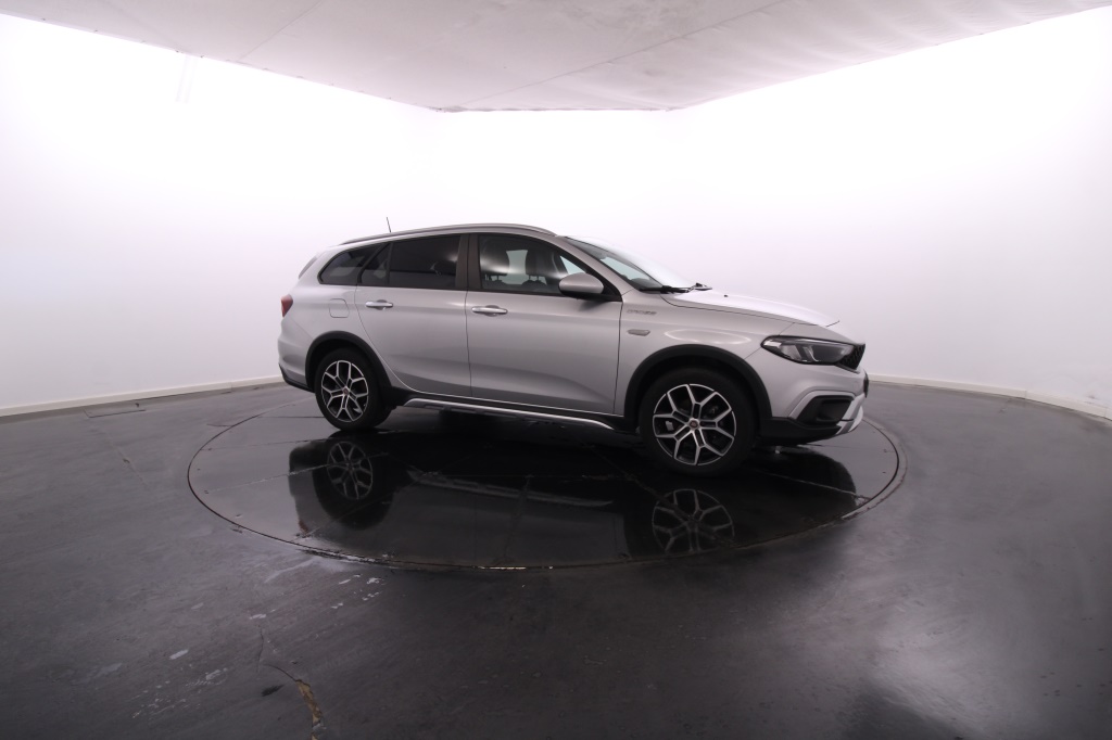 Fiat Tipo Station Wagon Cross