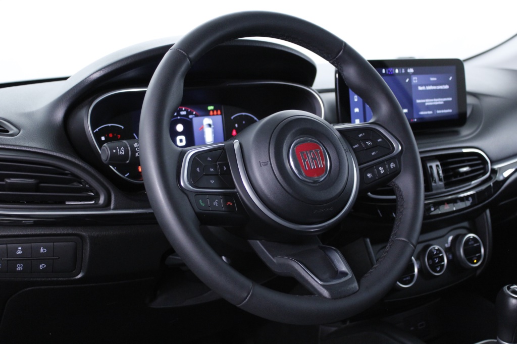 Fiat Tipo Station Wagon Cross