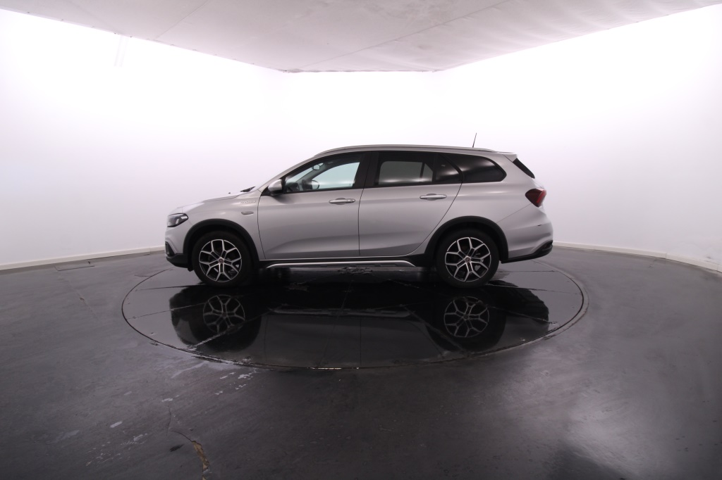Fiat Tipo Station Wagon Cross