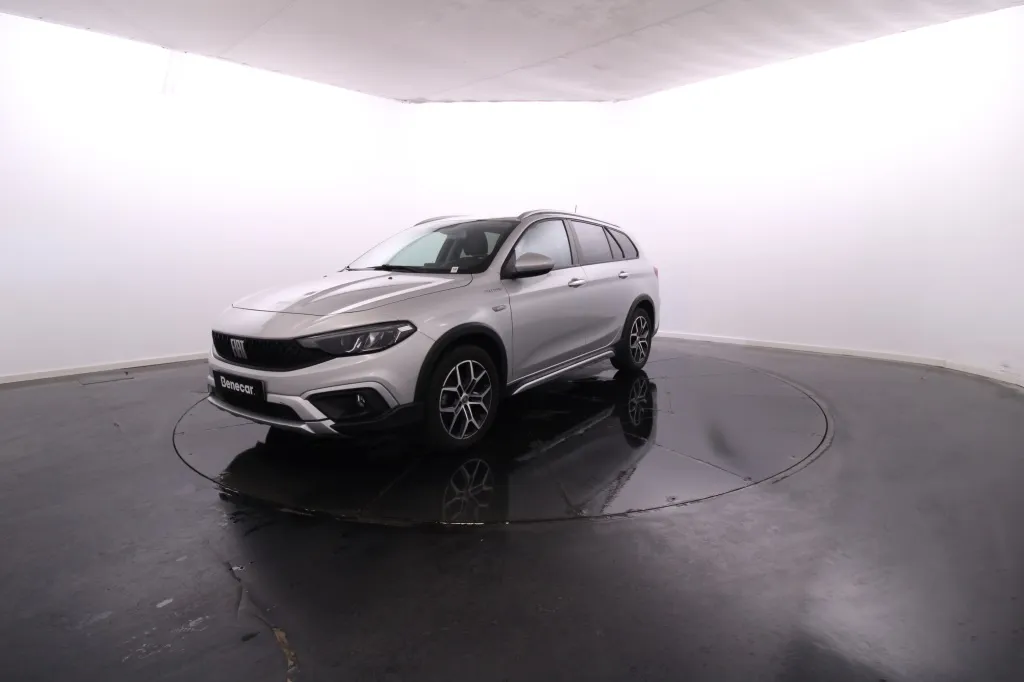 Fiat Tipo Station Wagon Cross