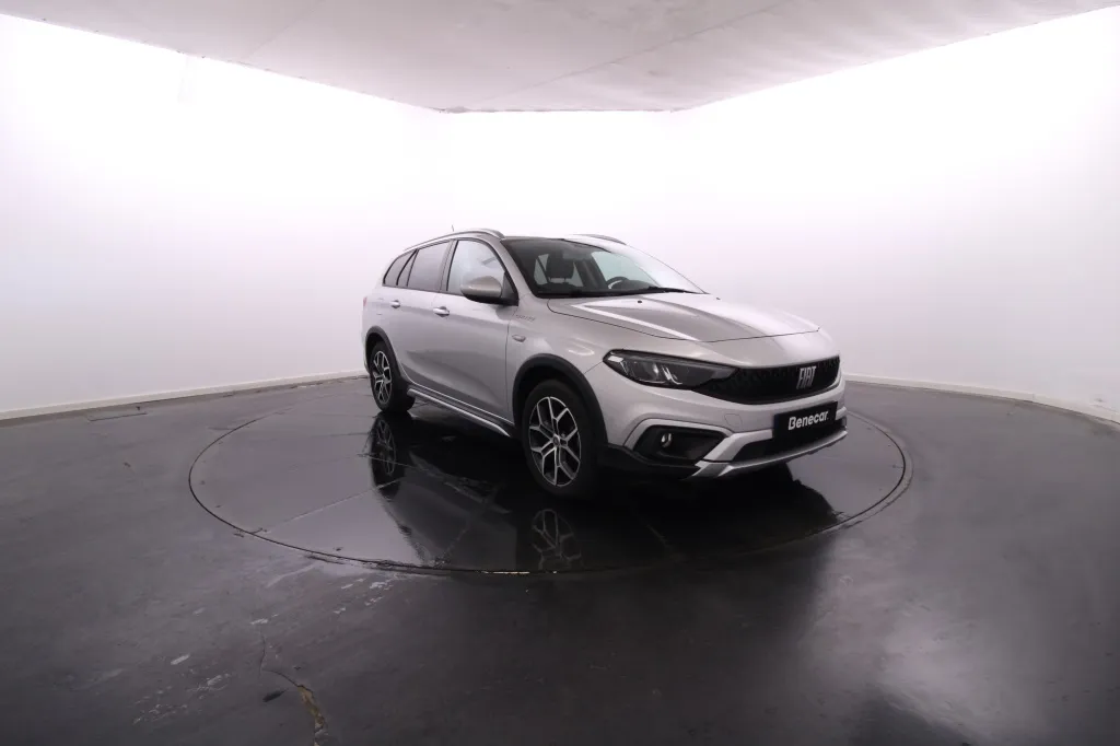 Fiat Tipo Station Wagon Cross