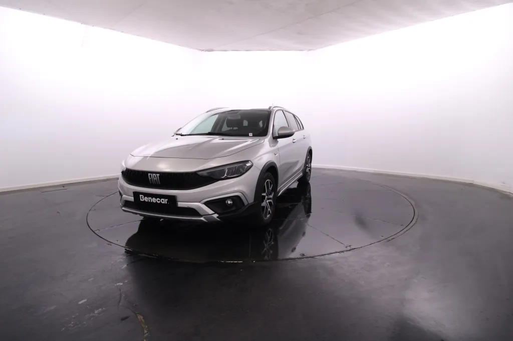 Fiat Tipo Station Wagon Cross