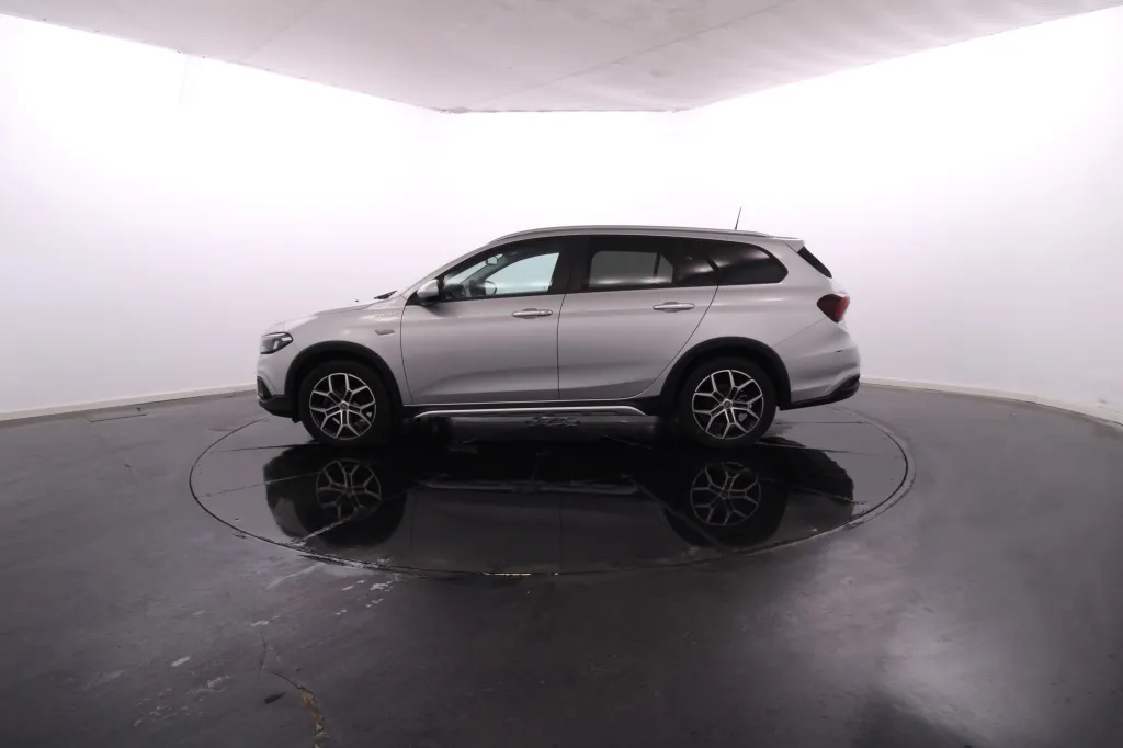 Fiat Tipo Station Wagon Cross