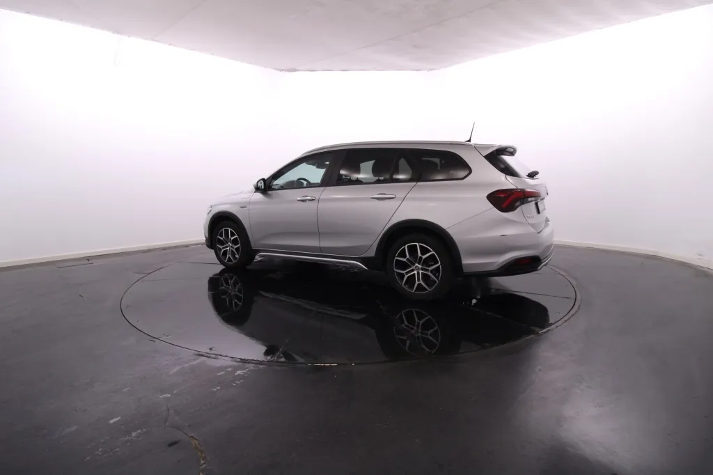 Fiat Tipo Station Wagon Cross