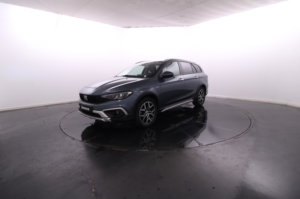 Fiat Tipo Station Wagon Cross