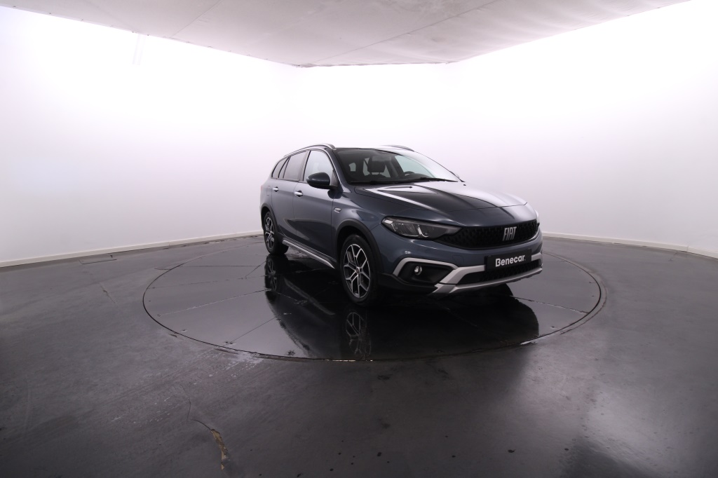 Fiat Tipo Station Wagon Cross