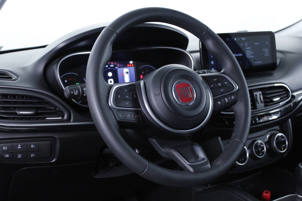 Fiat Tipo Station Wagon Cross