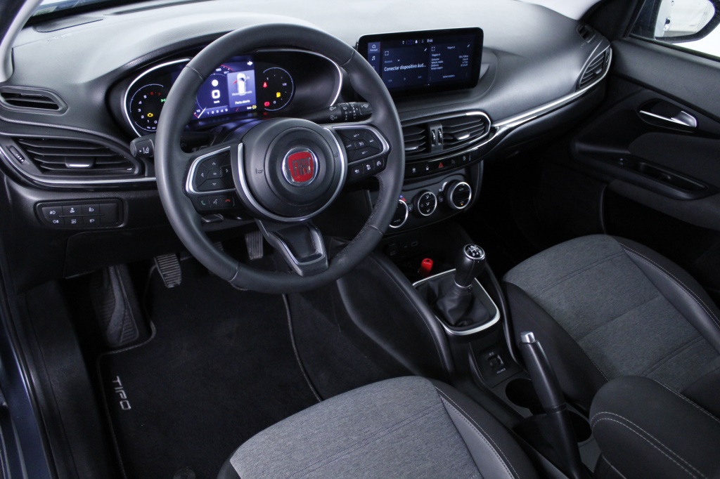 Fiat Tipo Station Wagon Cross