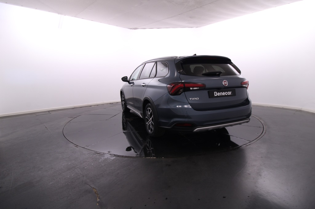Fiat Tipo Station Wagon Cross