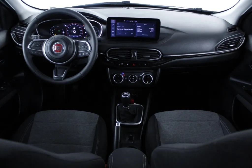 Fiat Tipo Station Wagon Cross