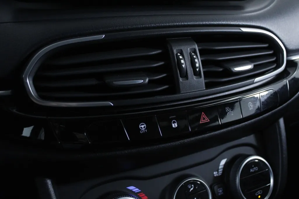 Fiat Tipo Station Wagon Cross