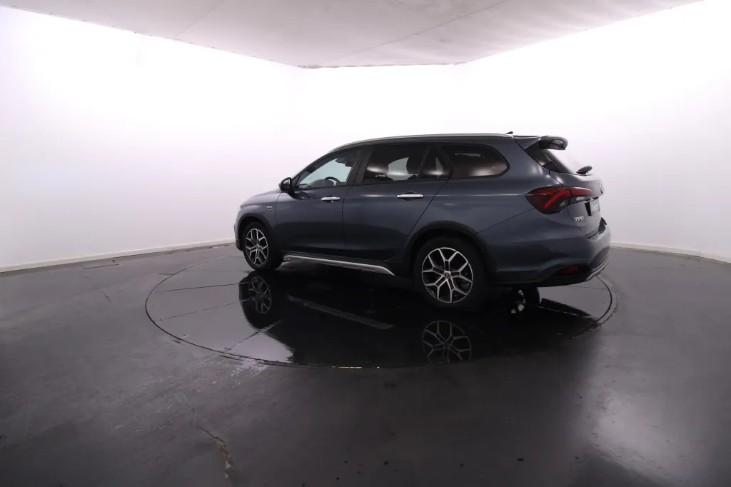 Fiat Tipo Station Wagon Cross