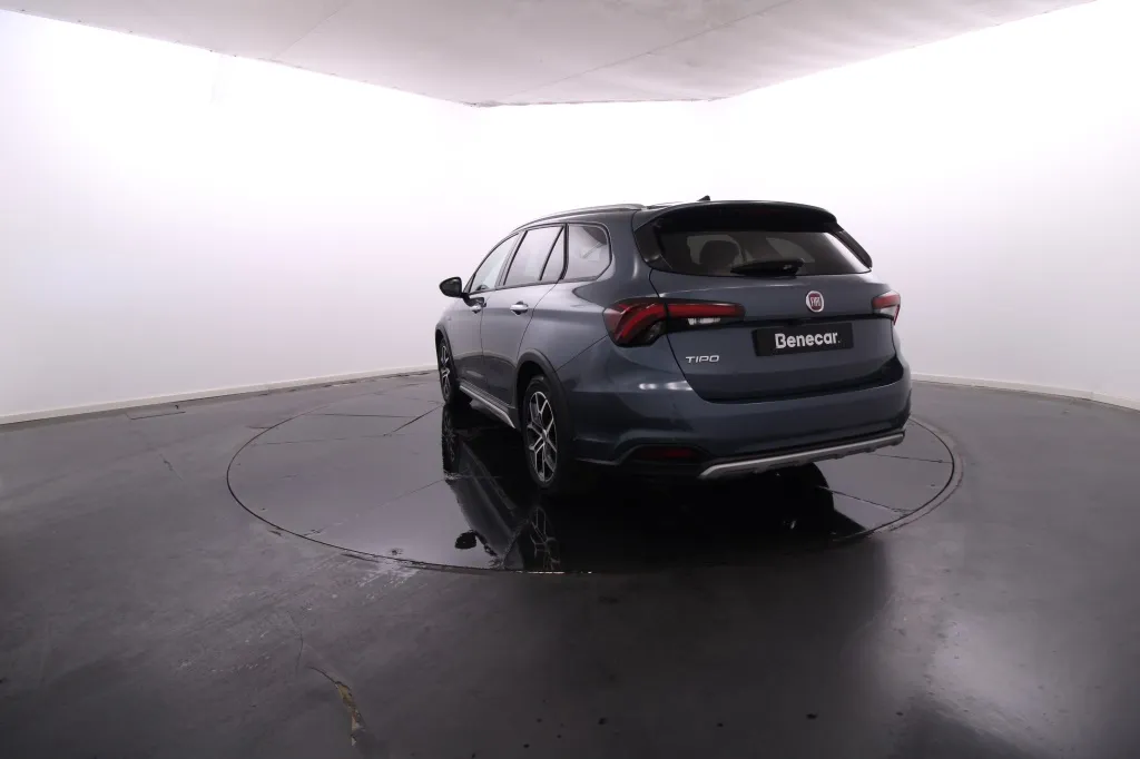 Fiat Tipo Station Wagon Cross