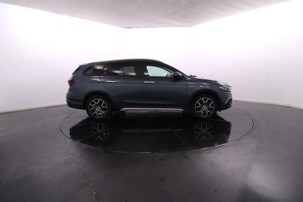 Fiat Tipo Station Wagon Cross