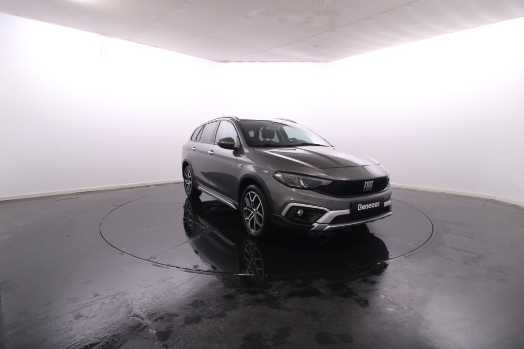Fiat Tipo Station Wagon Cross