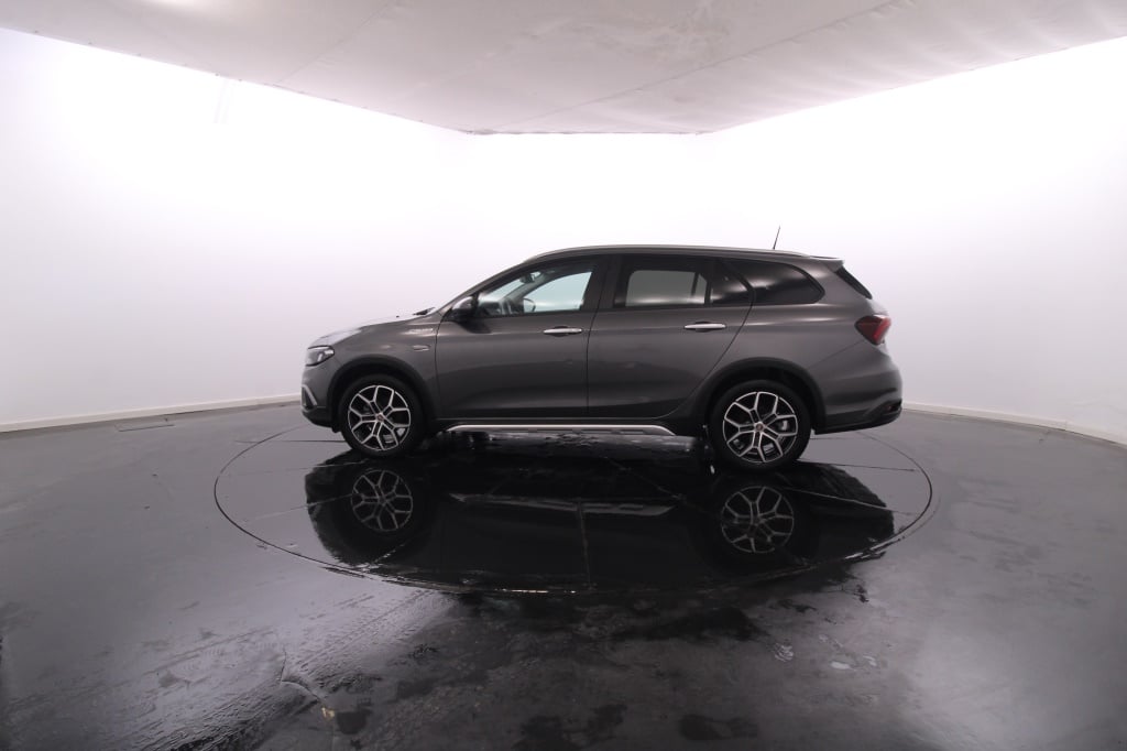 Fiat Tipo Station Wagon Cross