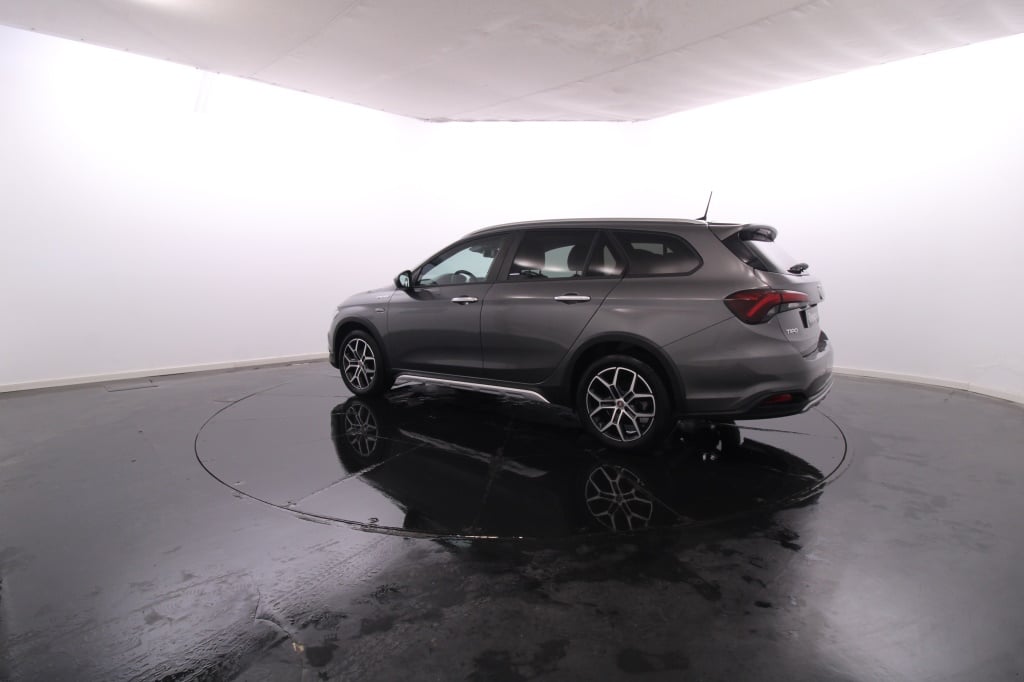 Fiat Tipo Station Wagon Cross