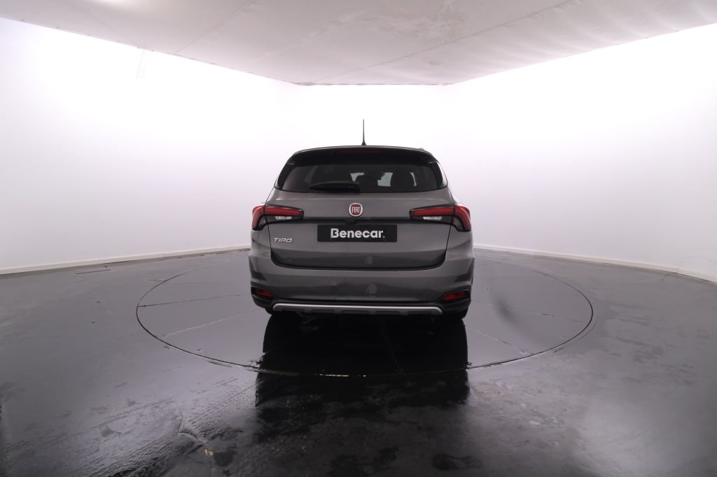 Fiat Tipo Station Wagon Cross