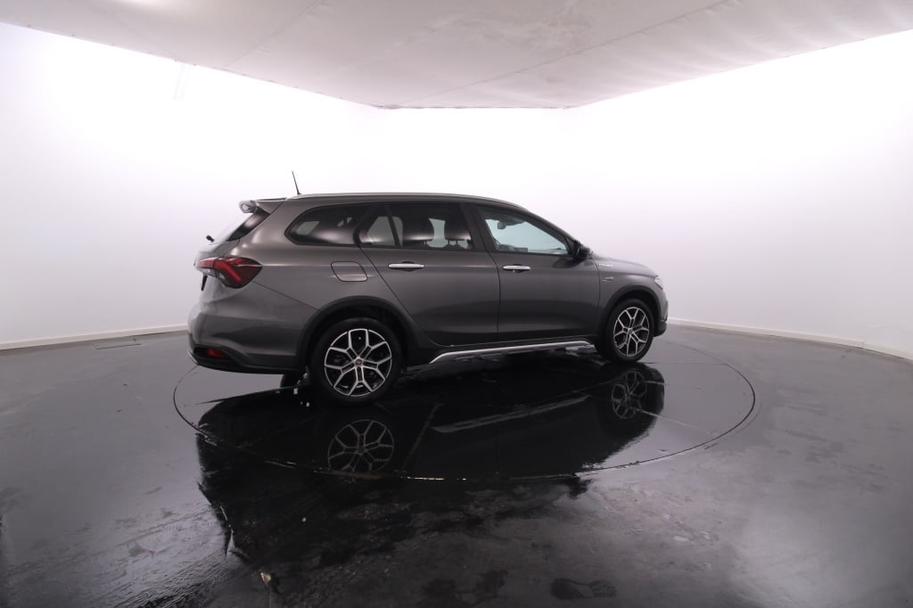 Fiat Tipo Station Wagon Cross