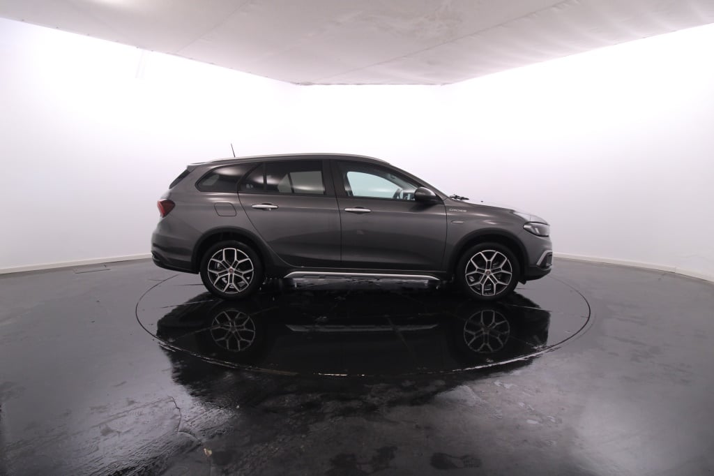 Fiat Tipo Station Wagon Cross