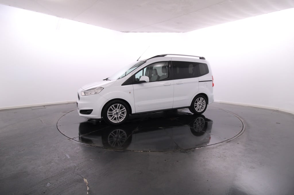 Ford Tourneo Courier