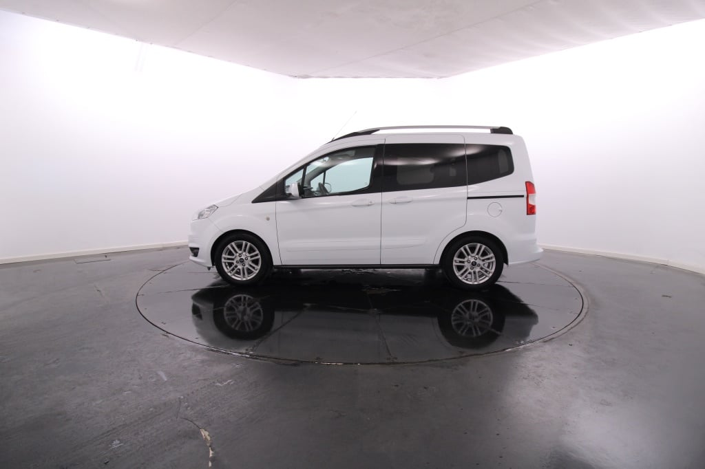 Ford Tourneo Courier