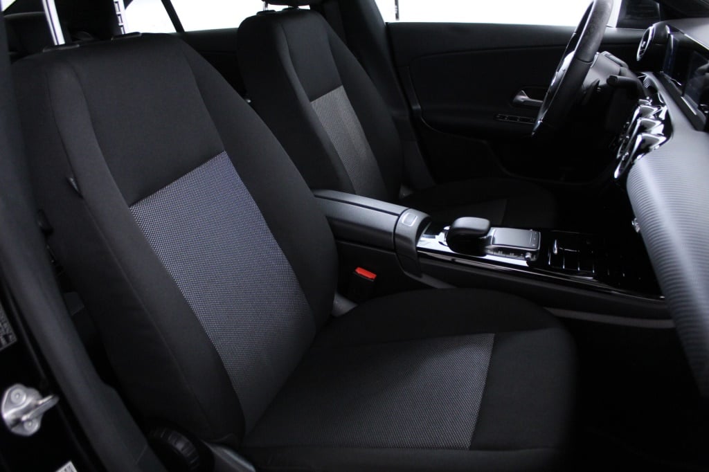 Mercedes-Benz Classe CLA - 180