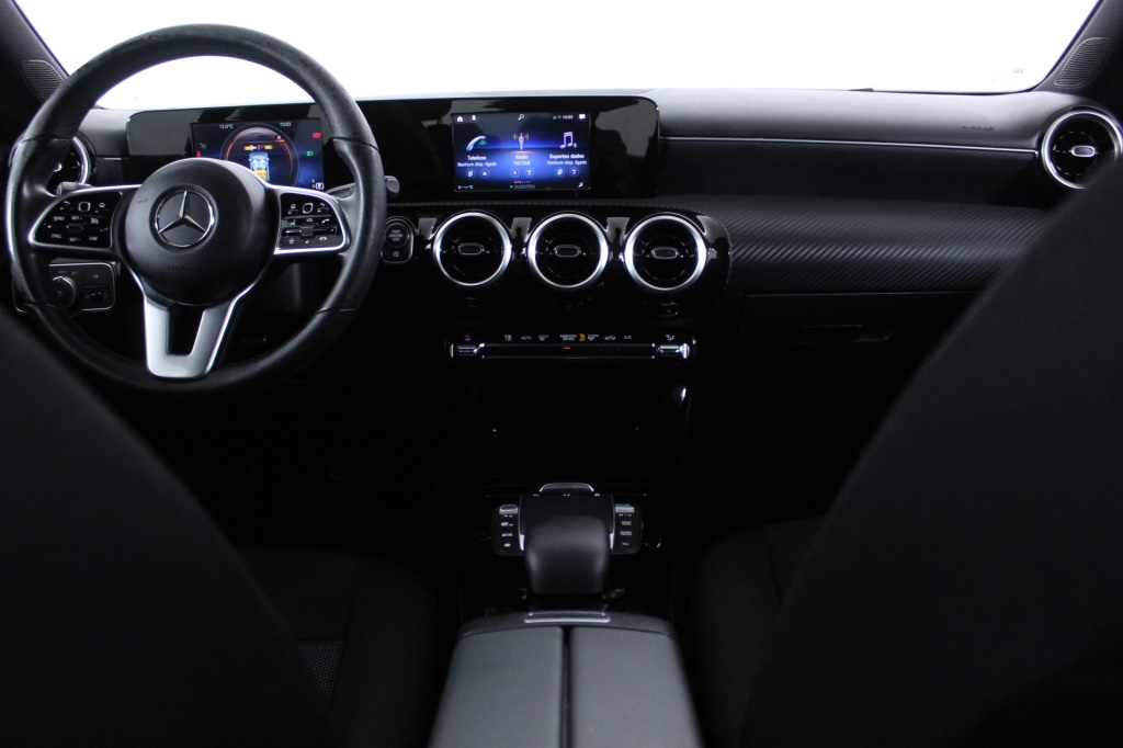 Mercedes-Benz Classe CLA - 180