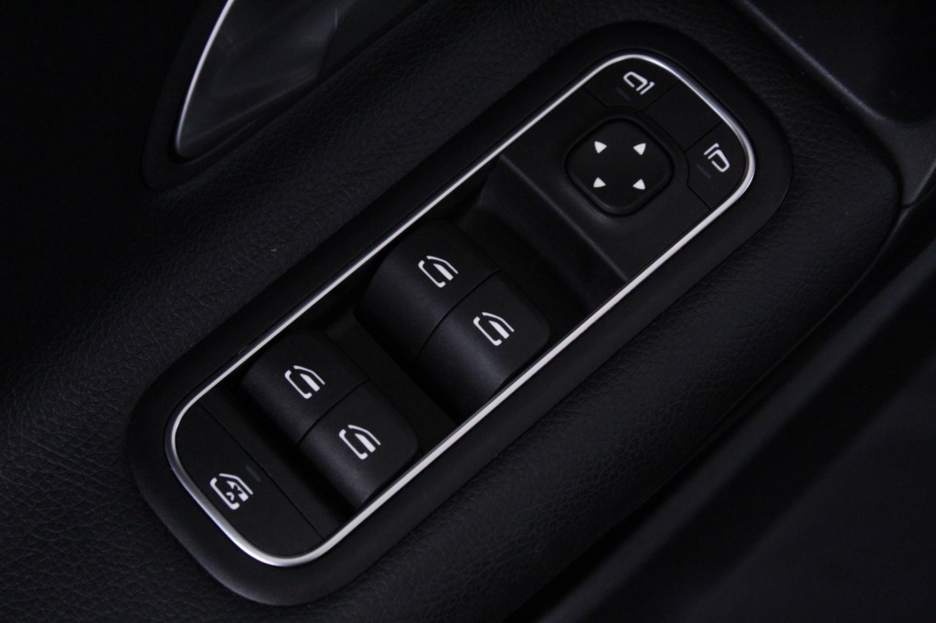 Mercedes-Benz Classe CLA - 180