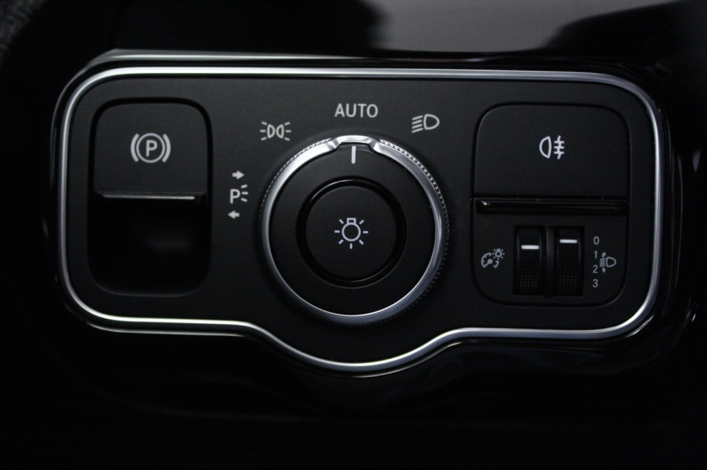 Mercedes-Benz Classe CLA - 180