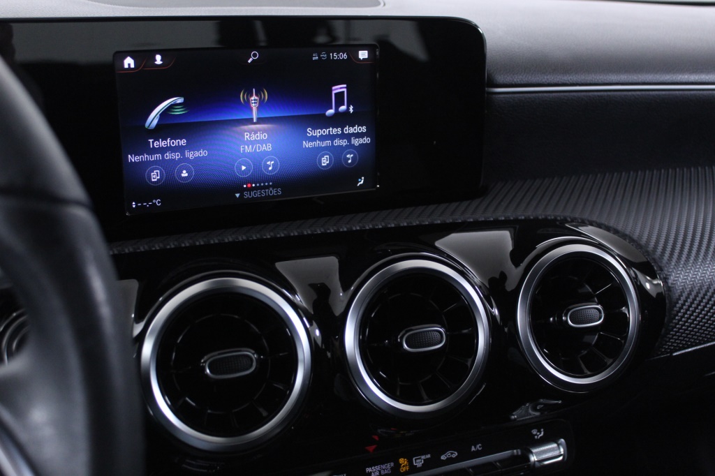 Mercedes-Benz Classe CLA - 180