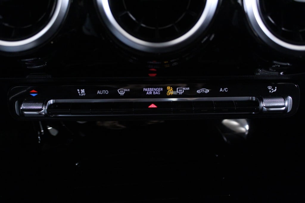 Mercedes-Benz Classe CLA - 180