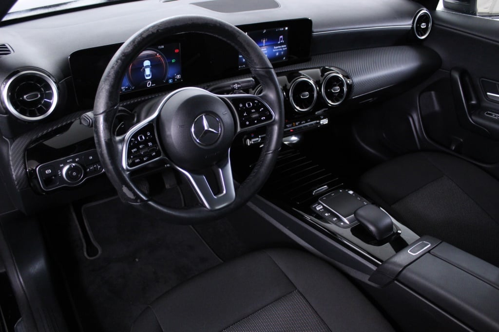 Mercedes-Benz Classe CLA - 180