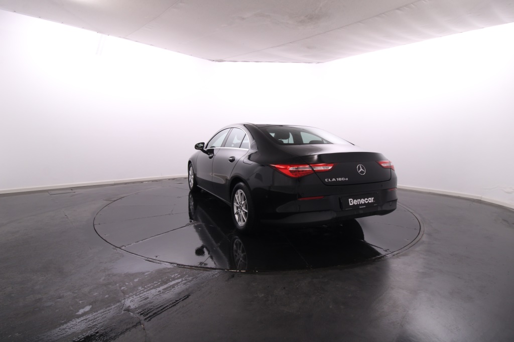 Mercedes-Benz Classe CLA - 180