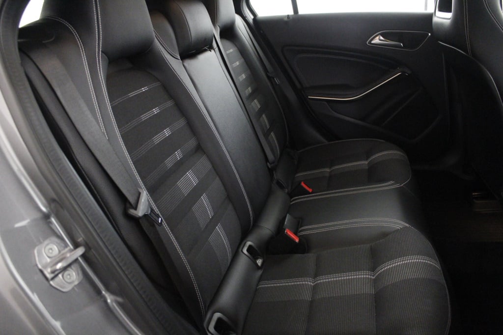 Mercedes-Benz Classe A - 160