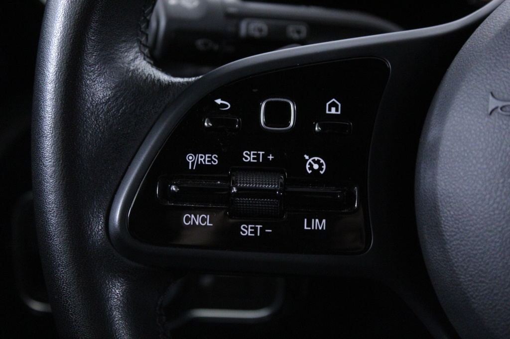 Mercedes-Benz Classe CLA - 200