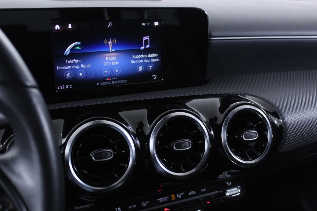 Mercedes-Benz Classe CLA - 200