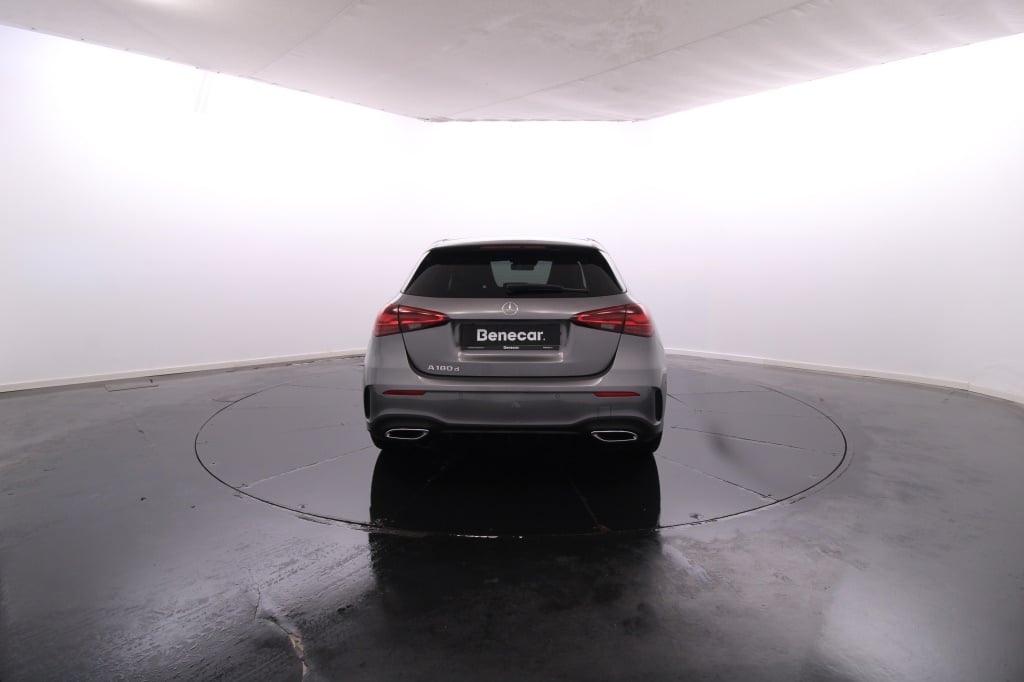 Mercedes-Benz Classe A - 180