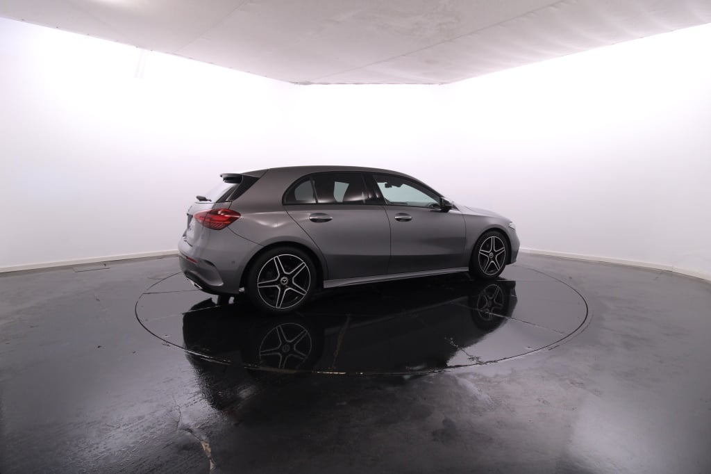 Mercedes-Benz Classe A - 180